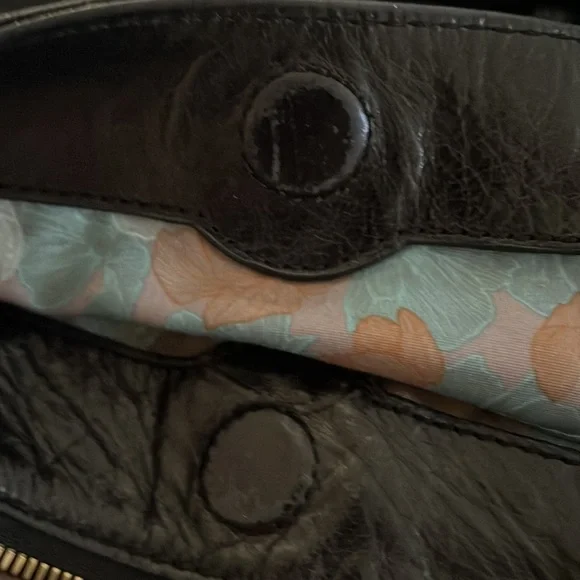 ⭐️ HOBO Leather Shoulder Bag - Picture 6 of 12